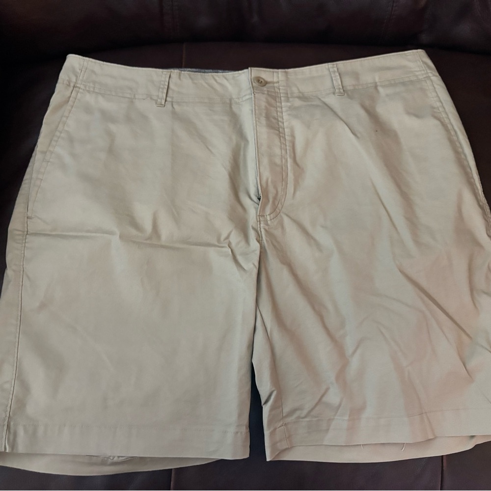 Men's Tan Shorts